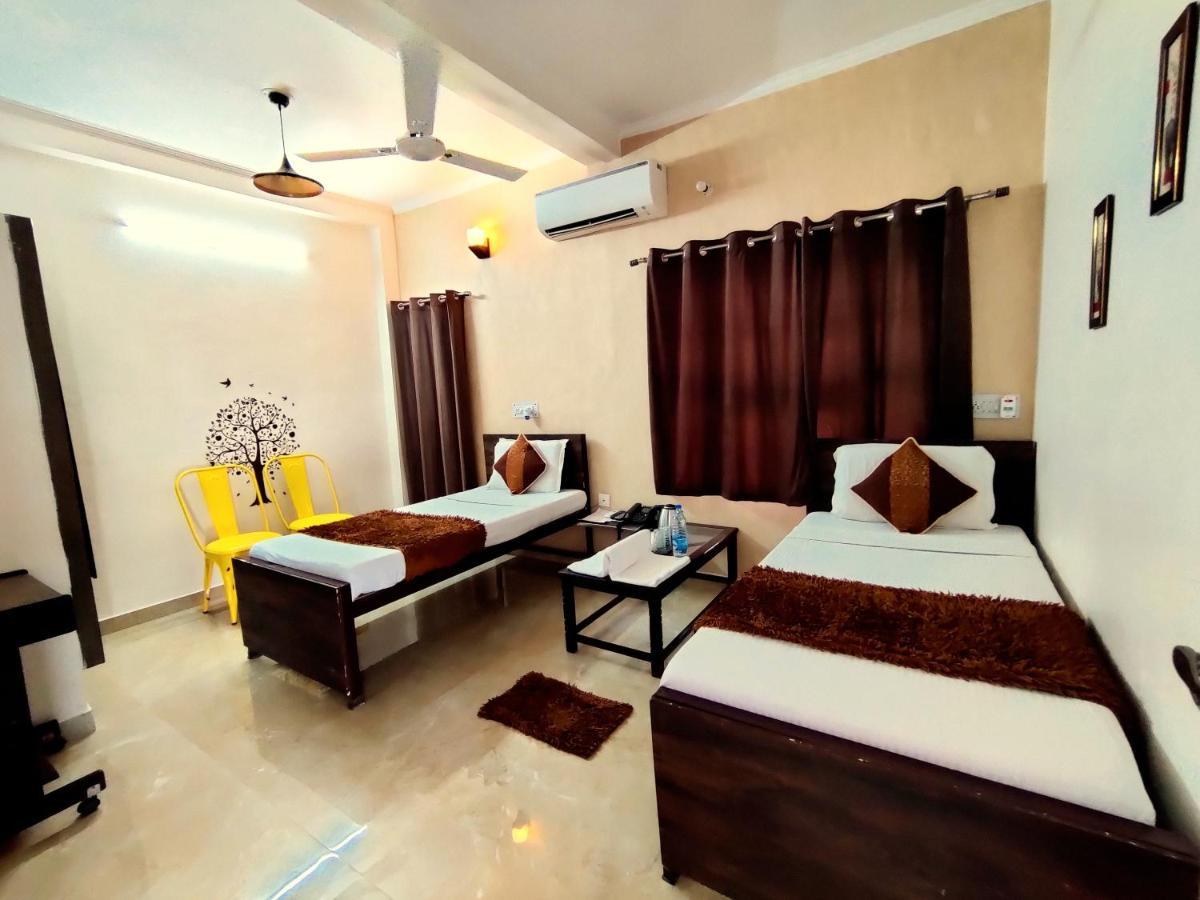 Hotel Krishna Residency Bareilly Exterior foto