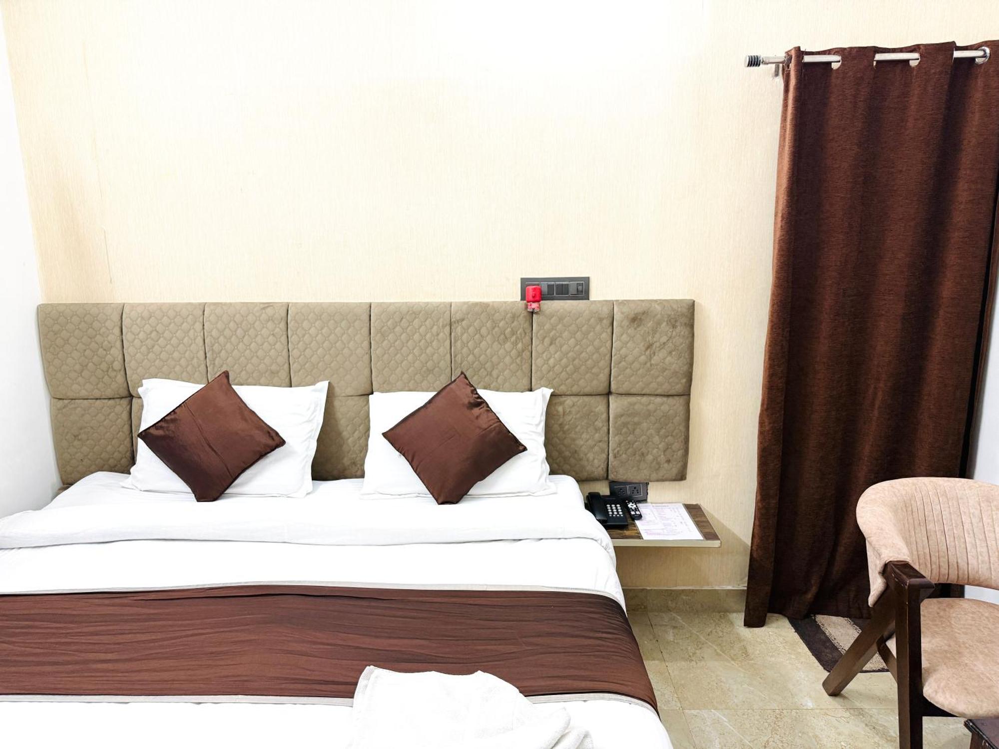 Hotel Krishna Residency Bareilly Exterior foto